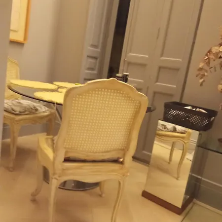 Hotel Nuit 4*